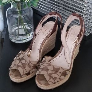 Coach wedges size 8